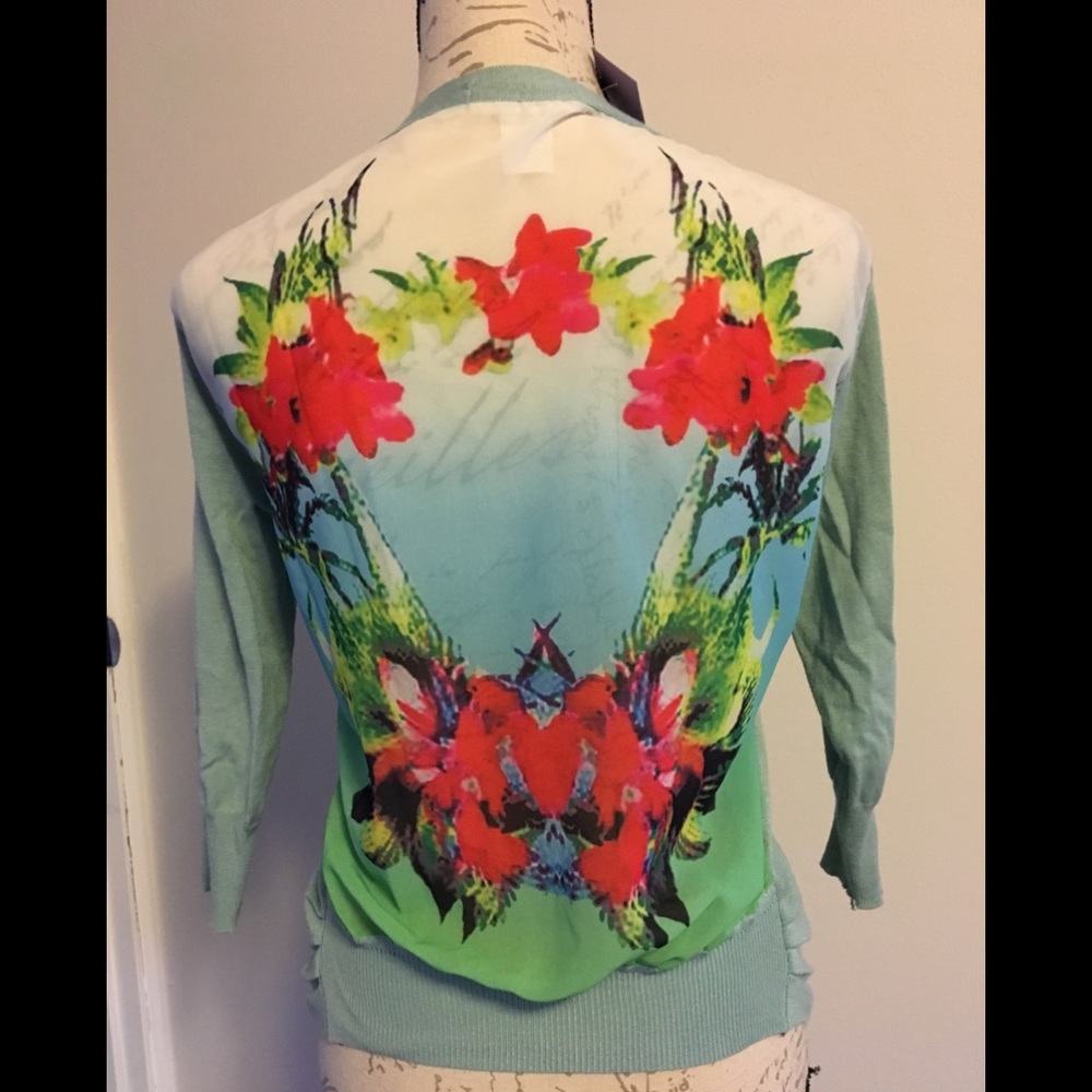 Ceres floral cardigan. Size L. NWT!